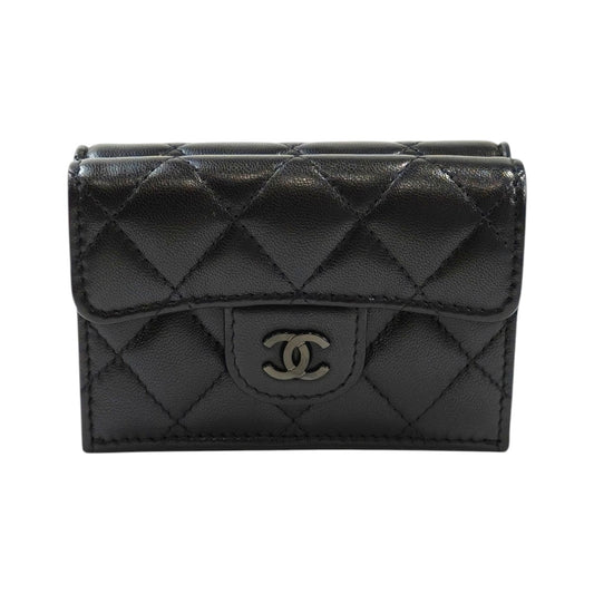 CHANEL シャネル ココマーク マトラッセ 三つ折り財布 ブラック 管理番号：11509