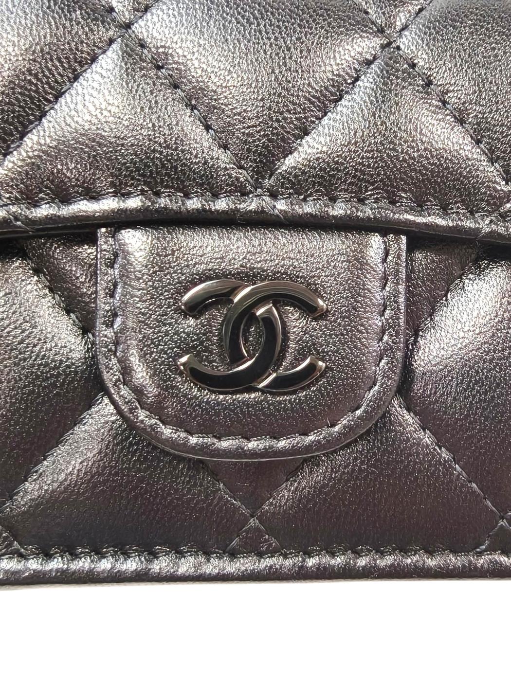 CHANEL シャネル ココマーク マトラッセ 三つ折り財布 ブラック 管理番号：11509