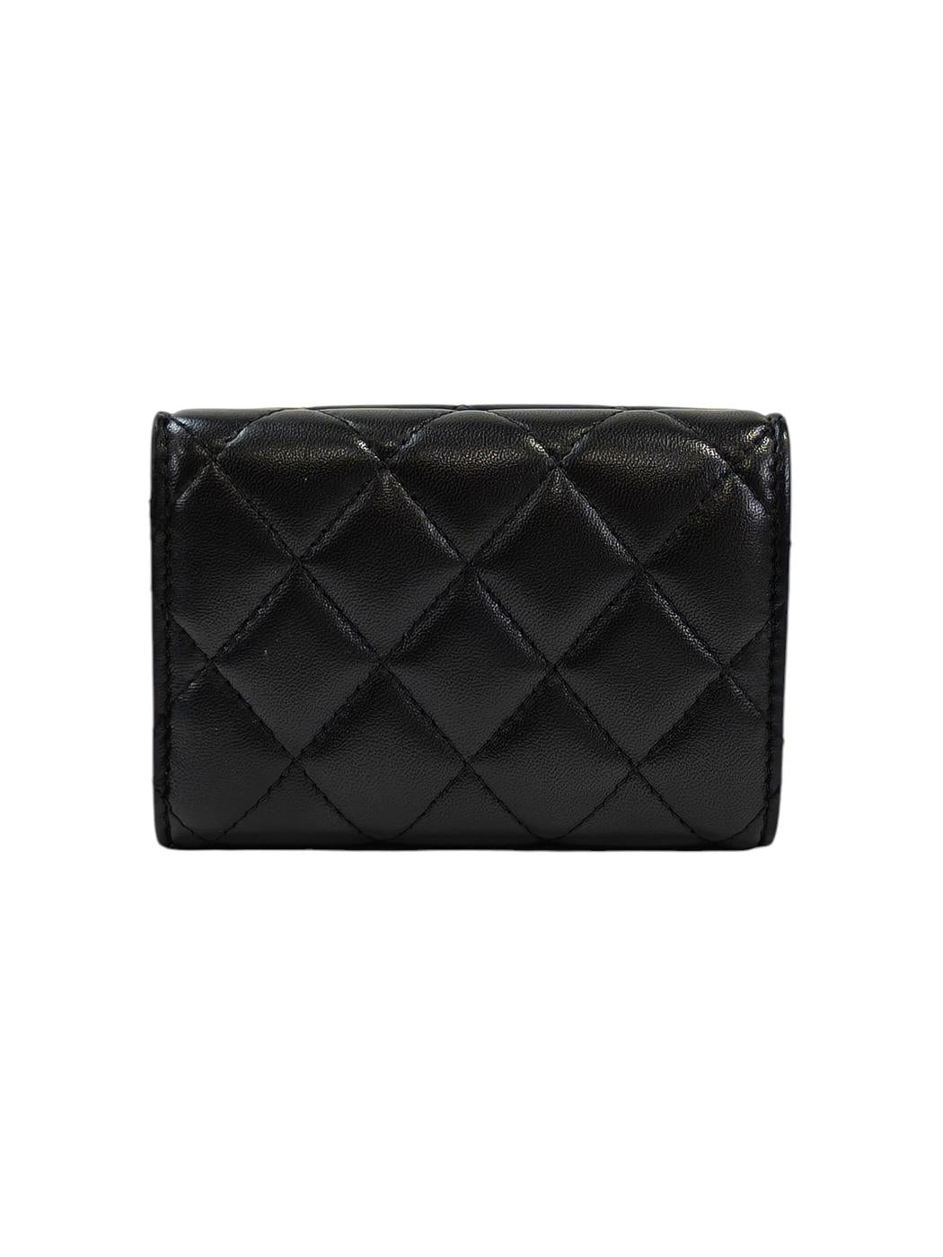 CHANEL シャネル ココマーク マトラッセ 三つ折り財布 ブラック 管理番号：11509