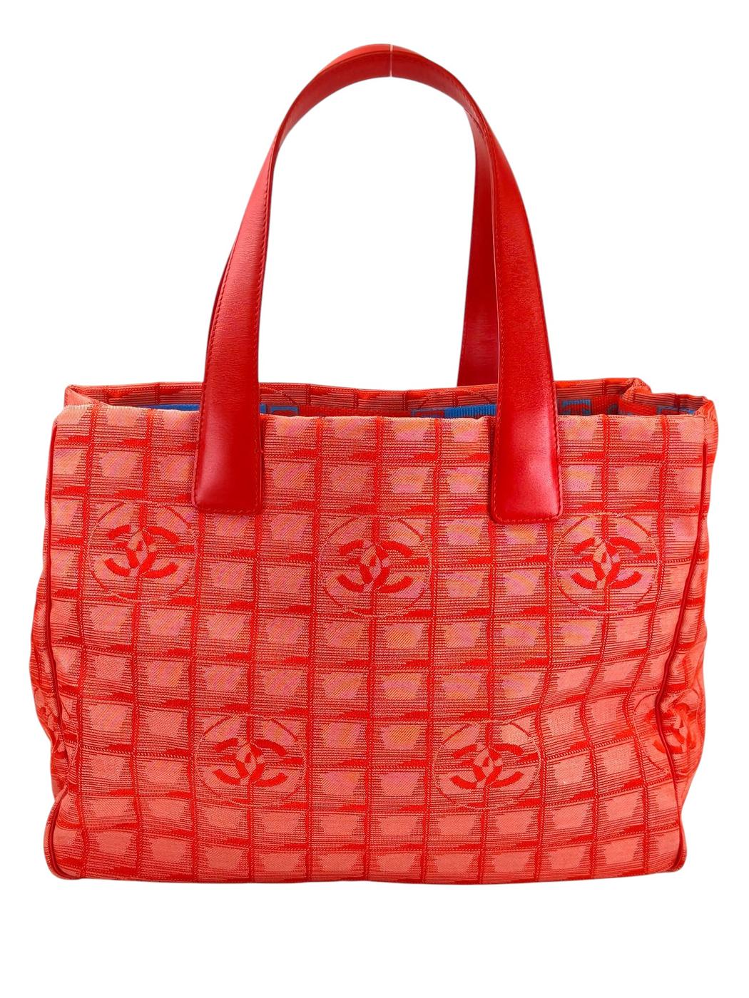 CHANEL シャネル ニュートラベルライントートバッグ レッド  管理番号：11540