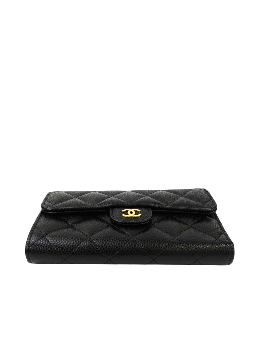 CHANEL シャネル ココマーク マトラッセ 三つ折り財布 ブラック 管理番号：11545