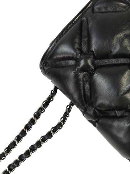 CHANEL シャネル バブルキルト Wチェーンショルダー 23番台 ブラック 管理番号：11565