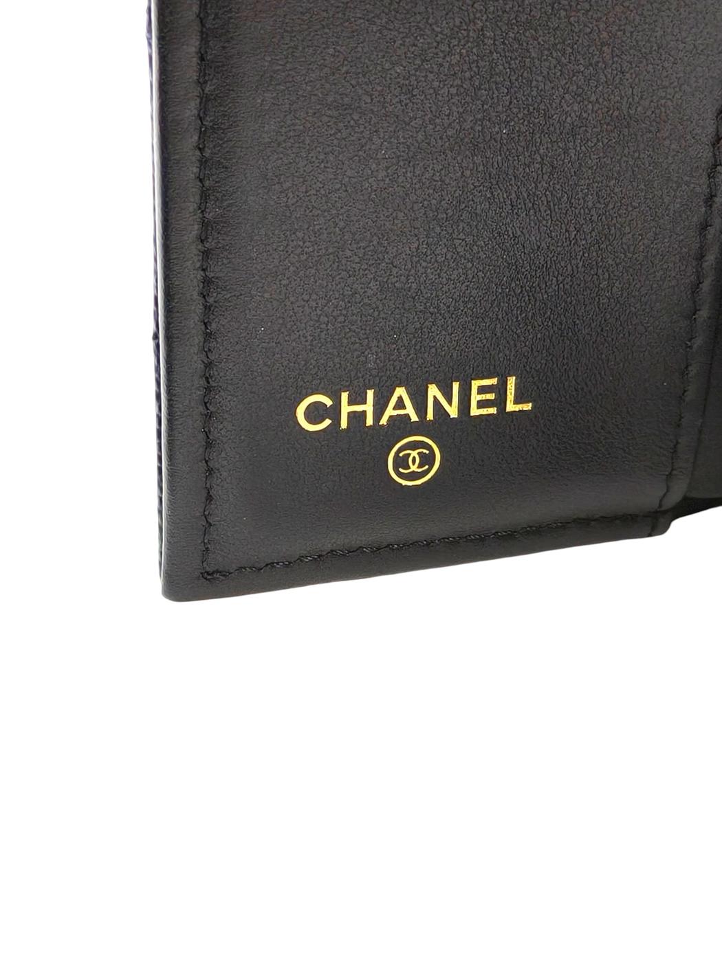 CHANEL シャネル マトラッセ ココマーク 三つ折り財布 ブラック 管理