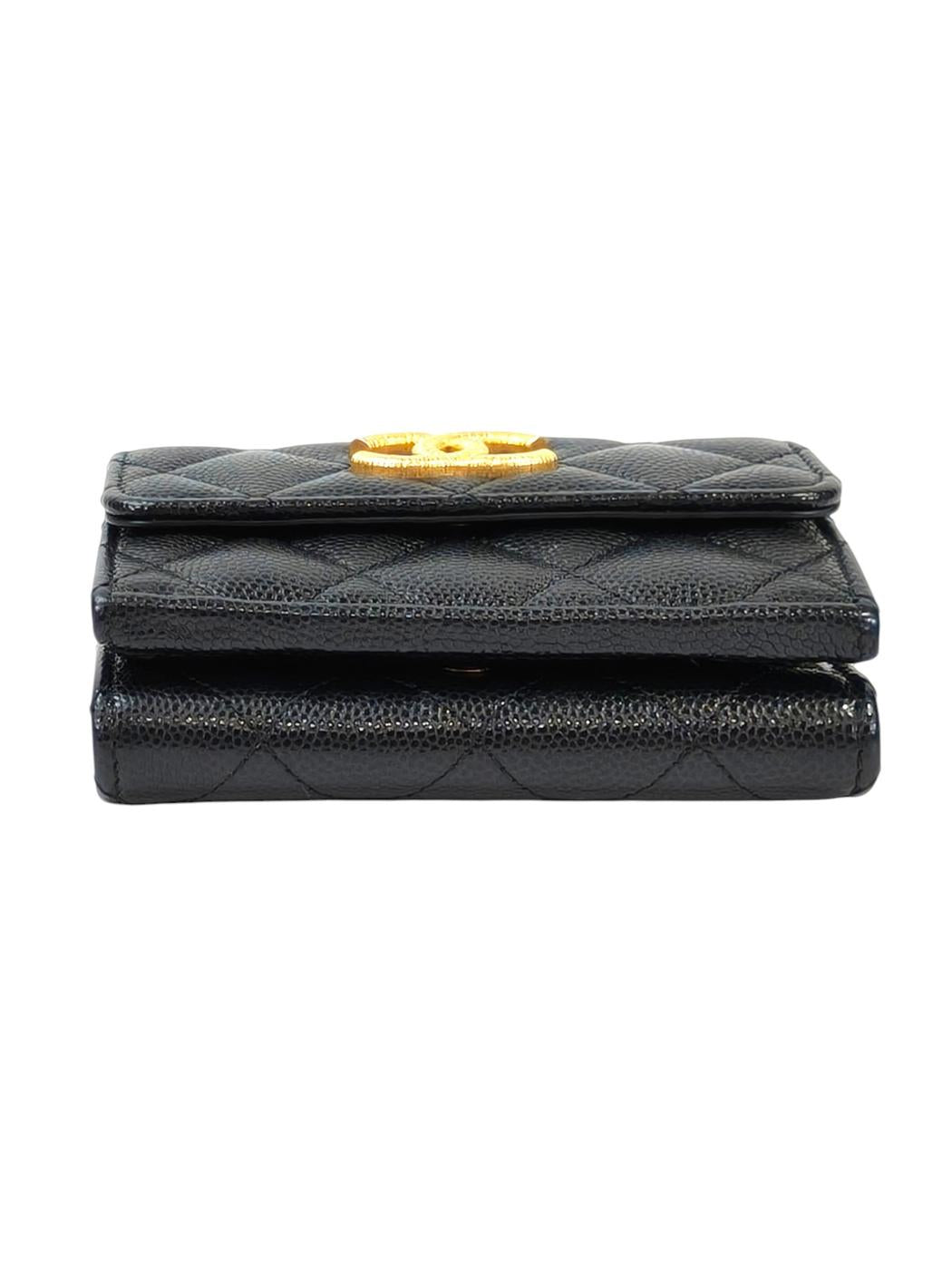 CHANEL シャネル マトラッセ ココマーク 三つ折り財布 ブラック 管理番号：11579