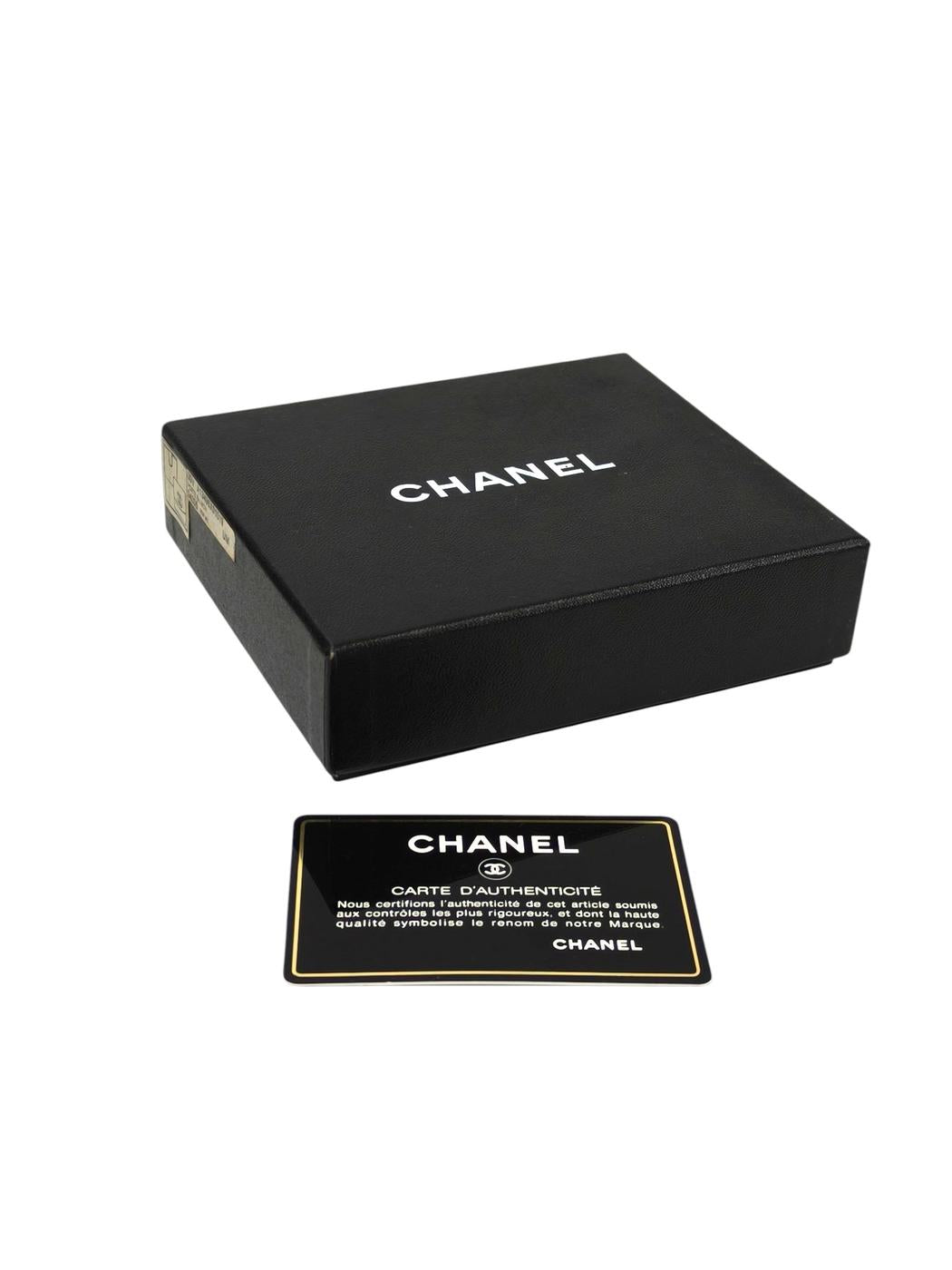 CHANEL シャネル ココマーク 二つ折り財布 ブラック 管理番号：11580