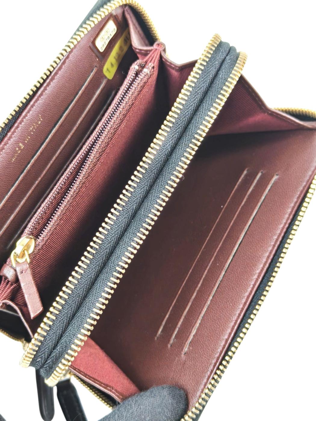 CHANEL シャネル ココマーク マトラッセ Wジップ コンパクト財布 ブラック 管理番号：11601