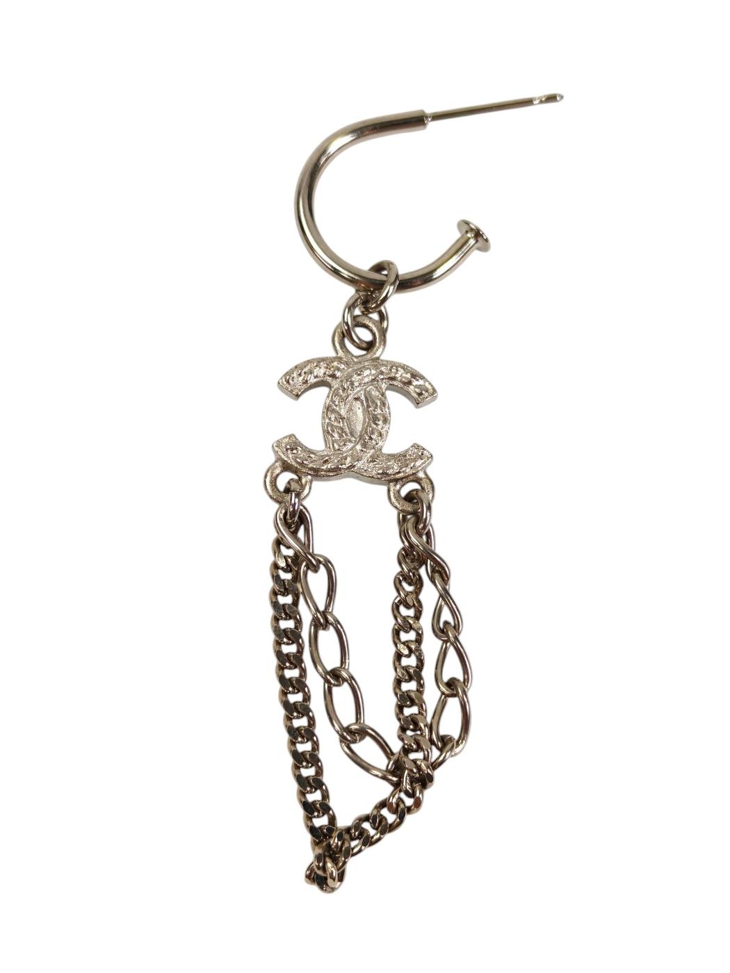 CHANEL シャネル ココマーク スイング チェーン ピアス コメ有 ピアス シルバー 管理番号：11648