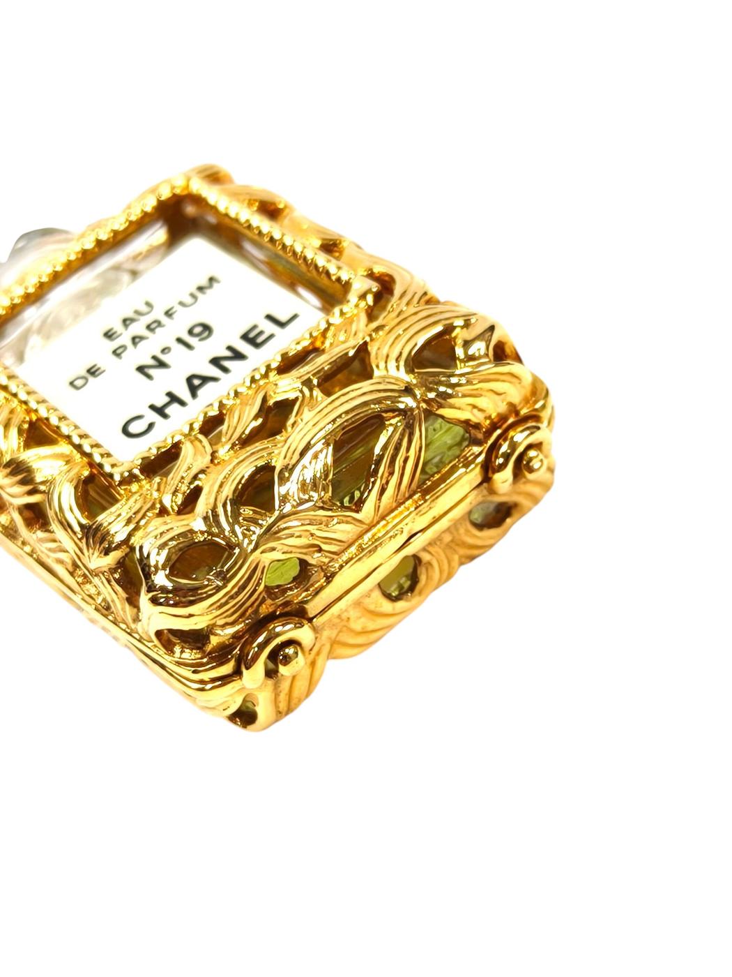 CHANEL シャネル N°19 パフュームボトル ネックレス ゴールド 管理番号：11683