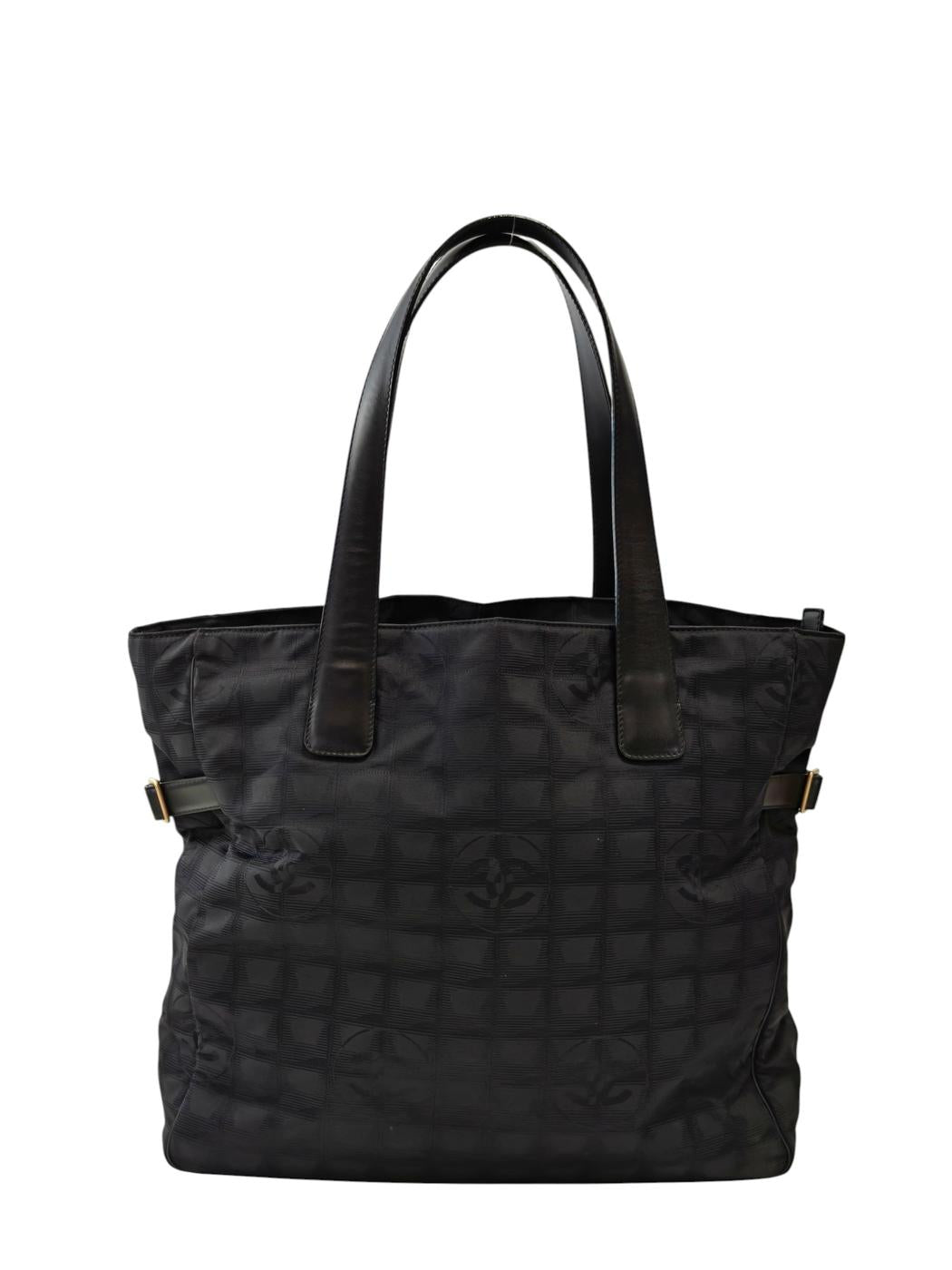 CHANEL シャネル ニュートラベルライントートGM トートバッグ 黒 管理番号：11769