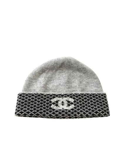 CHANEL シャネル ニット帽 カシミヤ96％ ココマーク 帽子 グレー 管理番号：11778