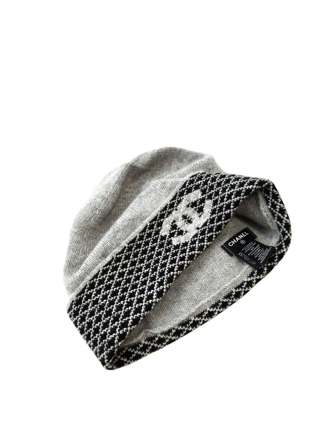 CHANEL シャネル ニット帽 カシミヤ96％ ココマーク 帽子 グレー 管理番号：11778
