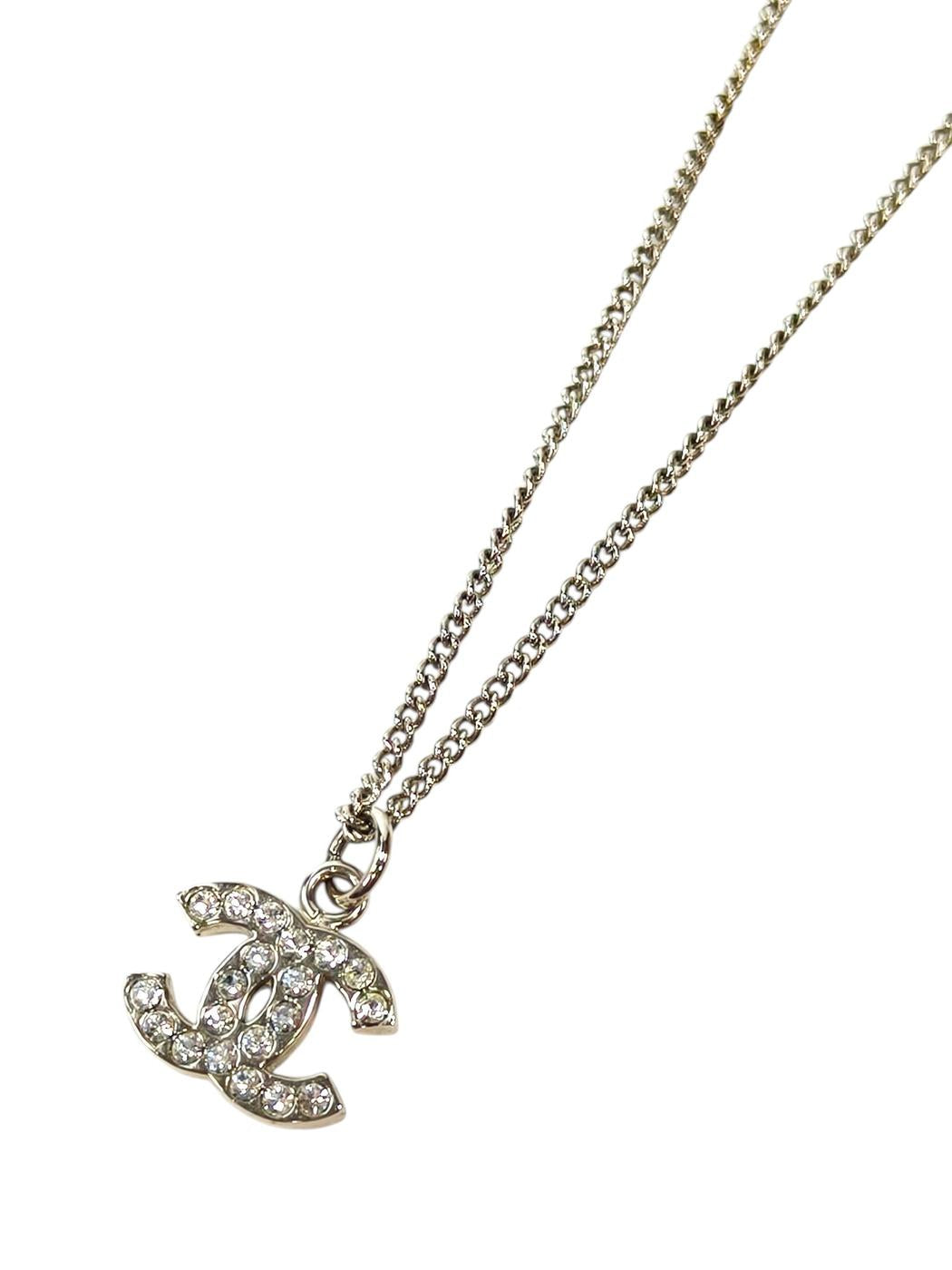 CHANEL シャネル ココマーク ラインストーン付き ネックレス 銀 管理番号：11781