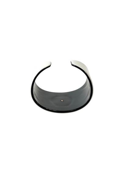 CHANEL Coco Mark Bangle Black x White Control Number: 11798