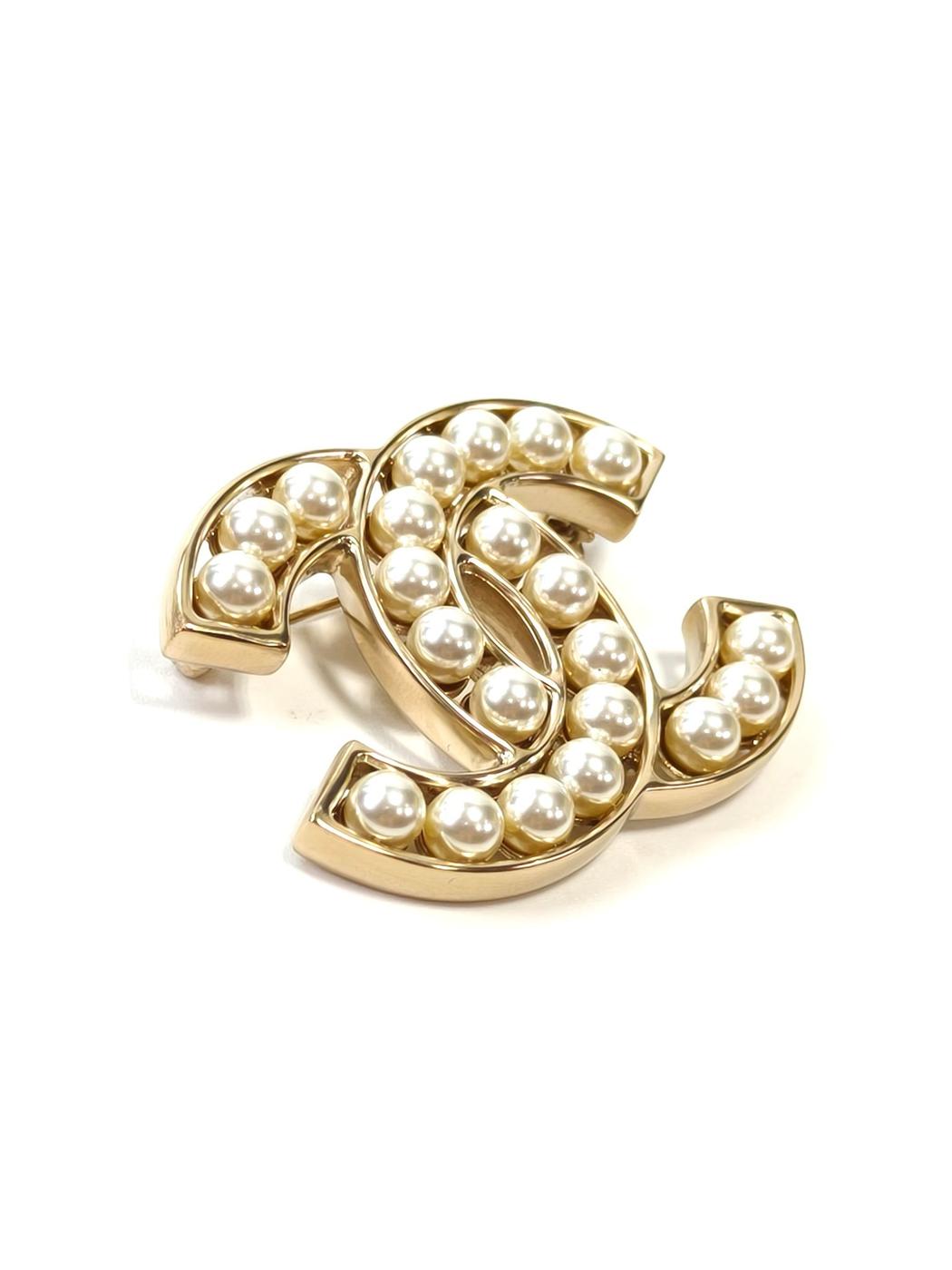 CHANEL Coco Mark Faux Pearl Brooch Gold GP 2013 Control Number: 11800