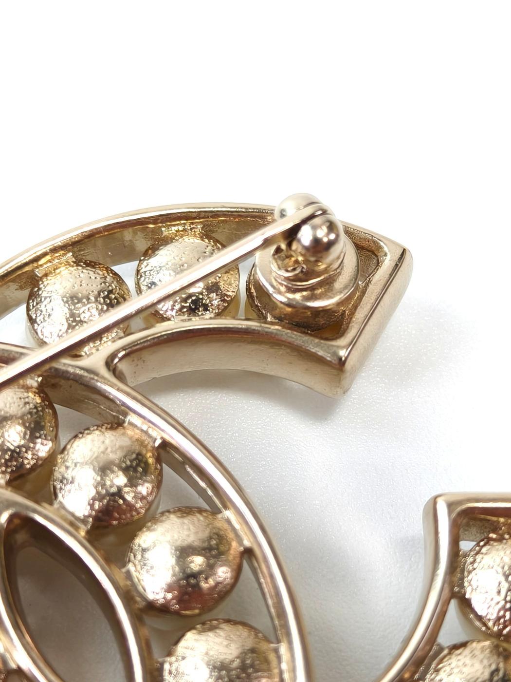 CHANEL Coco Mark Faux Pearl Brooch Gold GP 2013 Control Number: 11800