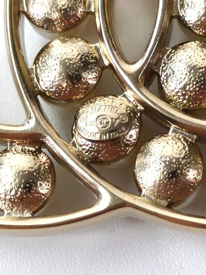 CHANEL Coco Mark Faux Pearl Brooch Gold GP 2013 Control Number: 11800