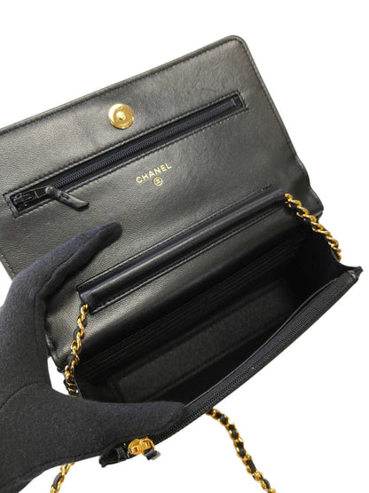 CHANEL マトラッセ カラフルストーン ラムスキン 30番台 チェーンウォレットショルダー 黒 管理番号：11846