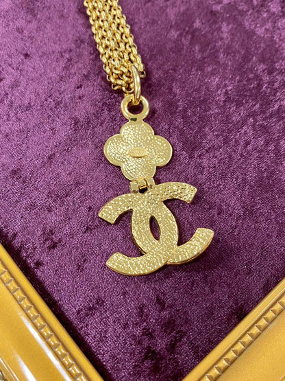 CHANEL Vintage Coco Mark Clover W-Chain Long Necklace GP Gold 95A Reference Number: 1443