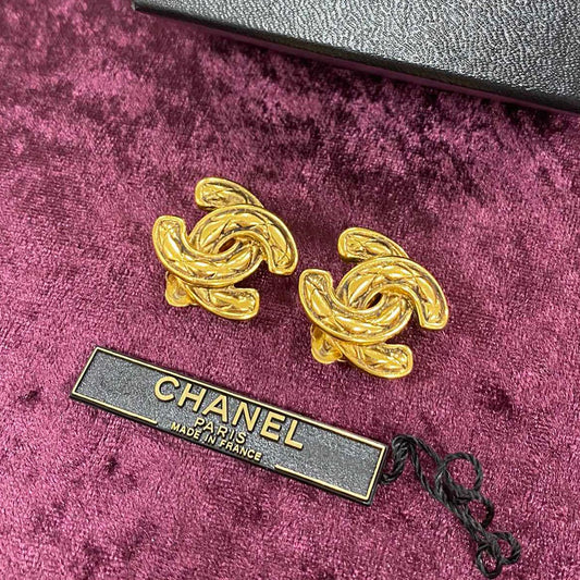 CHANEL シャネル ヴィンテージ ココマーク ミニマトラッセ イヤリング 管理番号：1462
