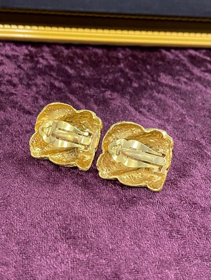 CHANEL シャネル ヴィンテージ カラーストーン 26 イヤリング 金メッキ×青色石 ブルー 管理番号：1463