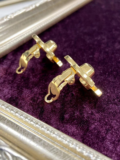 CHANEL シャネル ヴィンテージ サリー ゴールド イヤリング 管理番号：1490