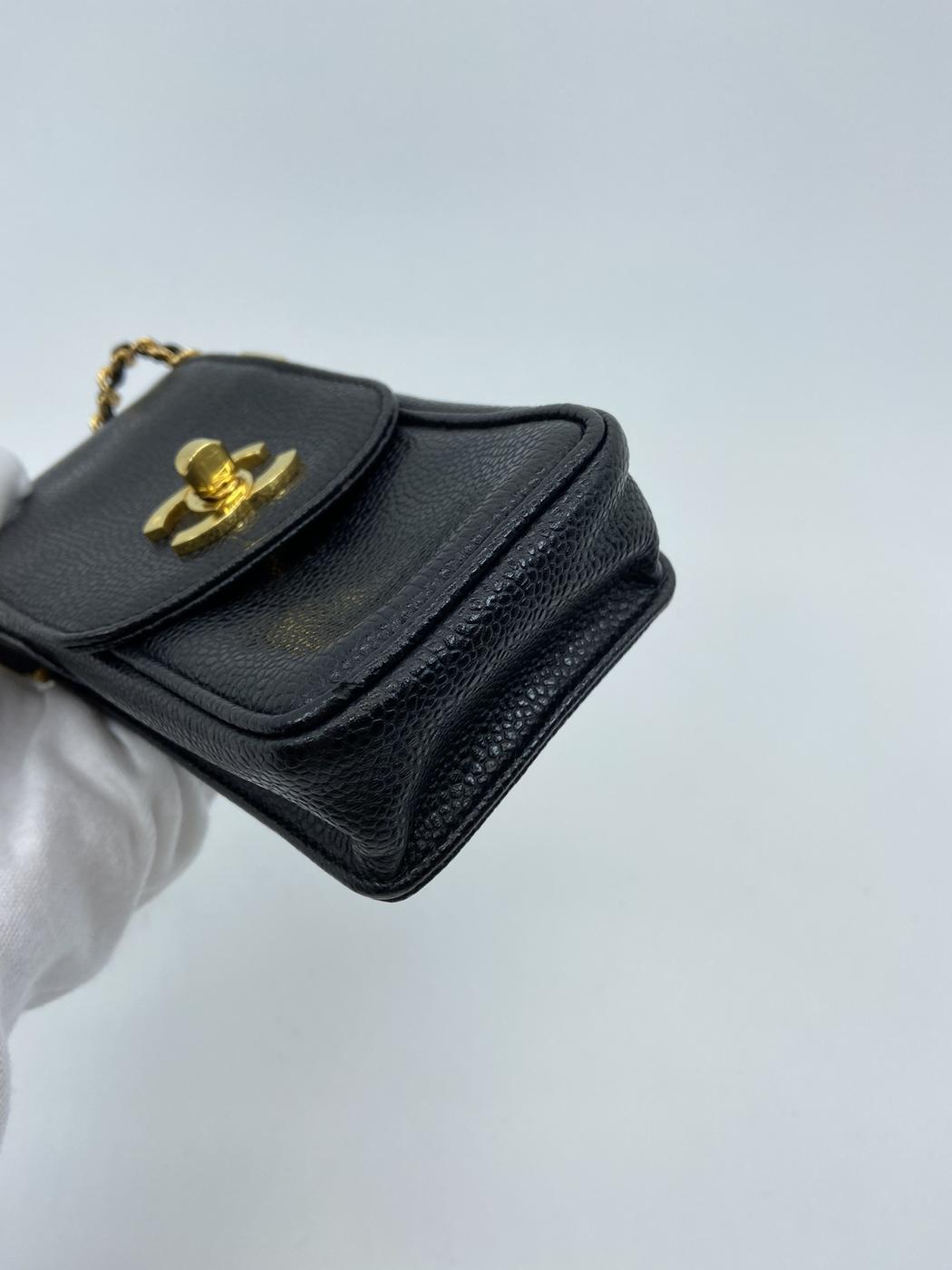 CHANEL シャネル  ヴィンテージ チェーン ポシェット ショルダーバッグ スマホケース キャビアスキン ココマーク レザー 管理番号：3154