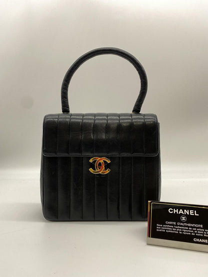 CHANEL Matelasse Mademoiselle Coco Mark Lambskin Handbag Reference Number: 2373