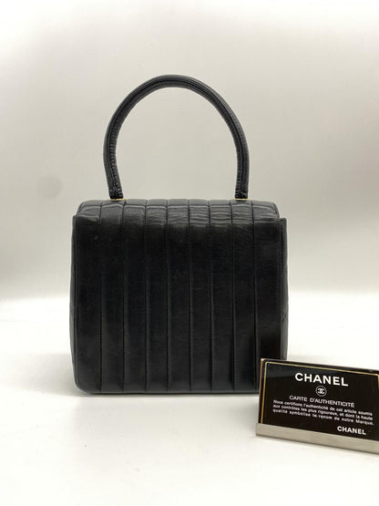 CHANEL Matelasse Mademoiselle Coco Mark Lambskin Handbag Reference Number: 2373