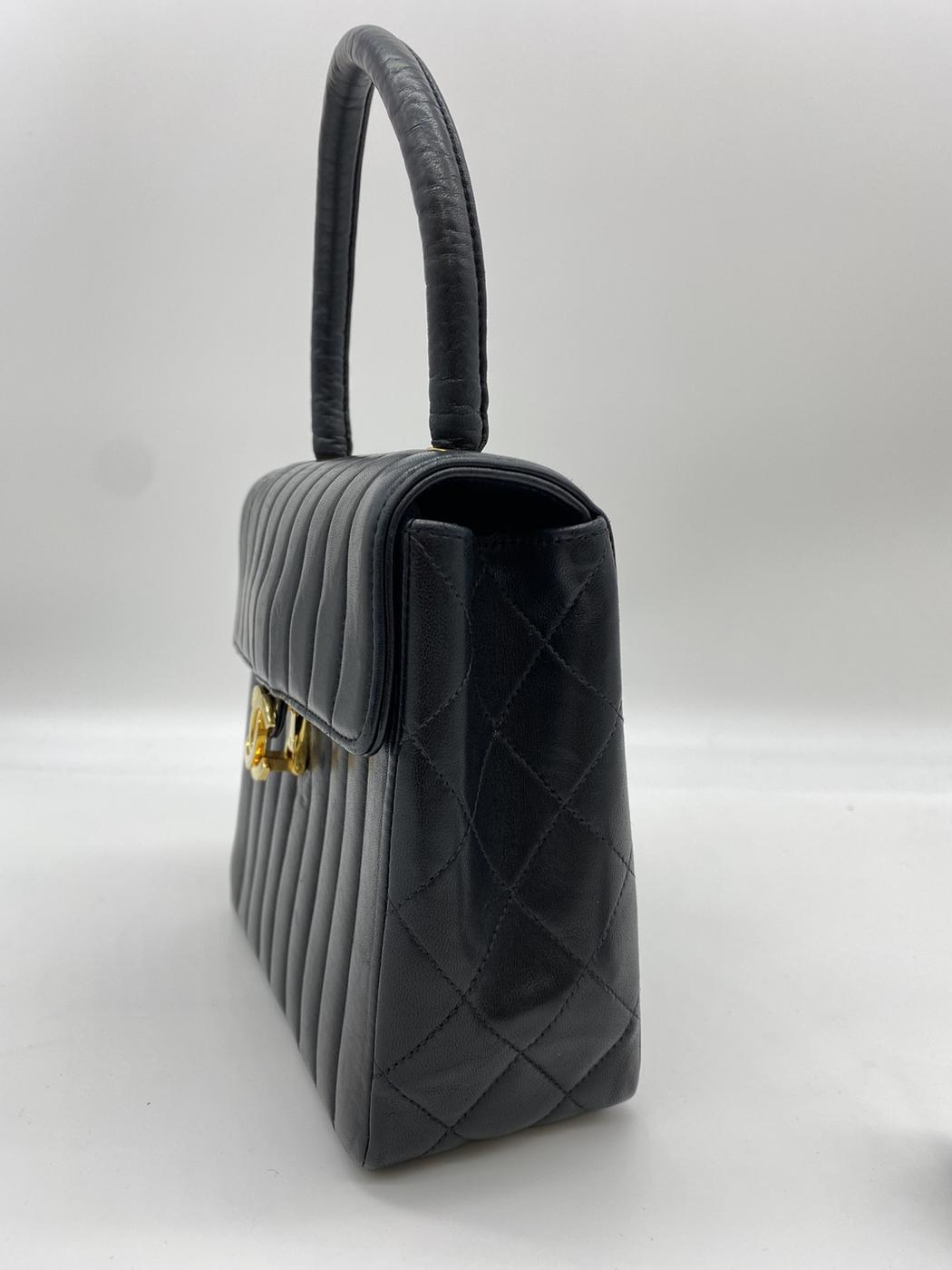 CHANEL Matelasse Mademoiselle Coco Mark Lambskin Handbag Reference Number: 2373