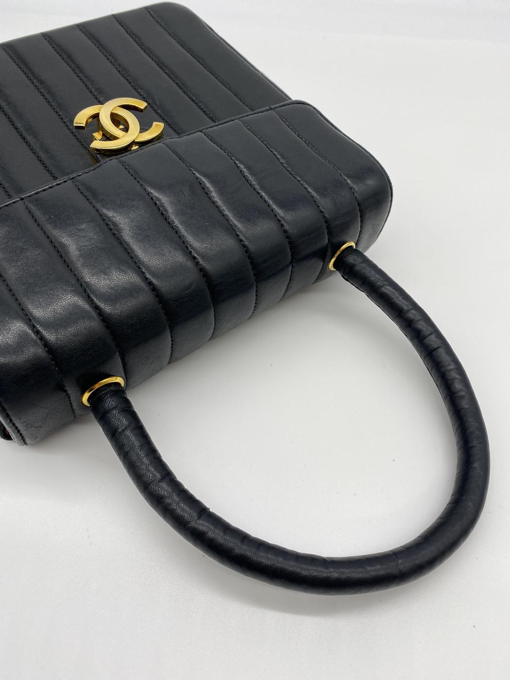 CHANEL Matelasse Mademoiselle Coco Mark Lambskin Handbag Reference Number: 2373