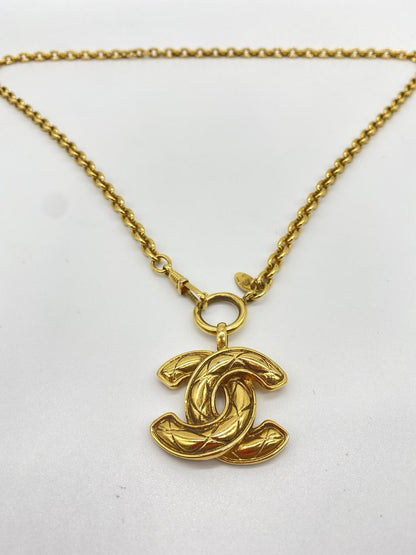 CHANEL Vintage Matelasse Coco Mark Pendant Reference Number: 2377