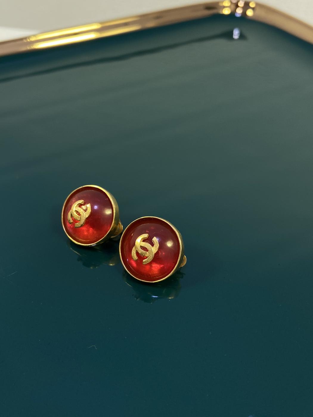 CHANEL シャネル ヴィンテージ べっ甲風ジェム ココマーク ラウンドイヤリング 管理番号：2564