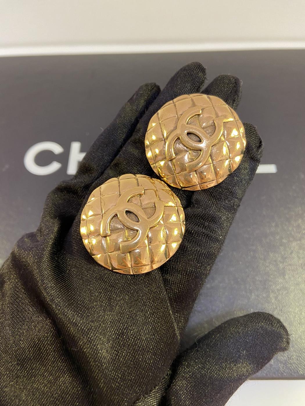 CHANEL シャネル ヴィンテージ イヤリング マトラッセ ココマーク 管理番号：3047