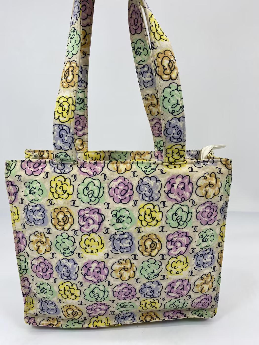 香奈儿山茶花迷你手提包/单肩包，山茶花和Coco标志印花，参考编号：6513