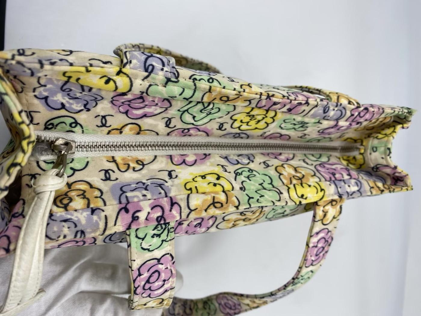 香奈儿山茶花迷你手提包/单肩包，山茶花和Coco标志印花，参考编号：6513