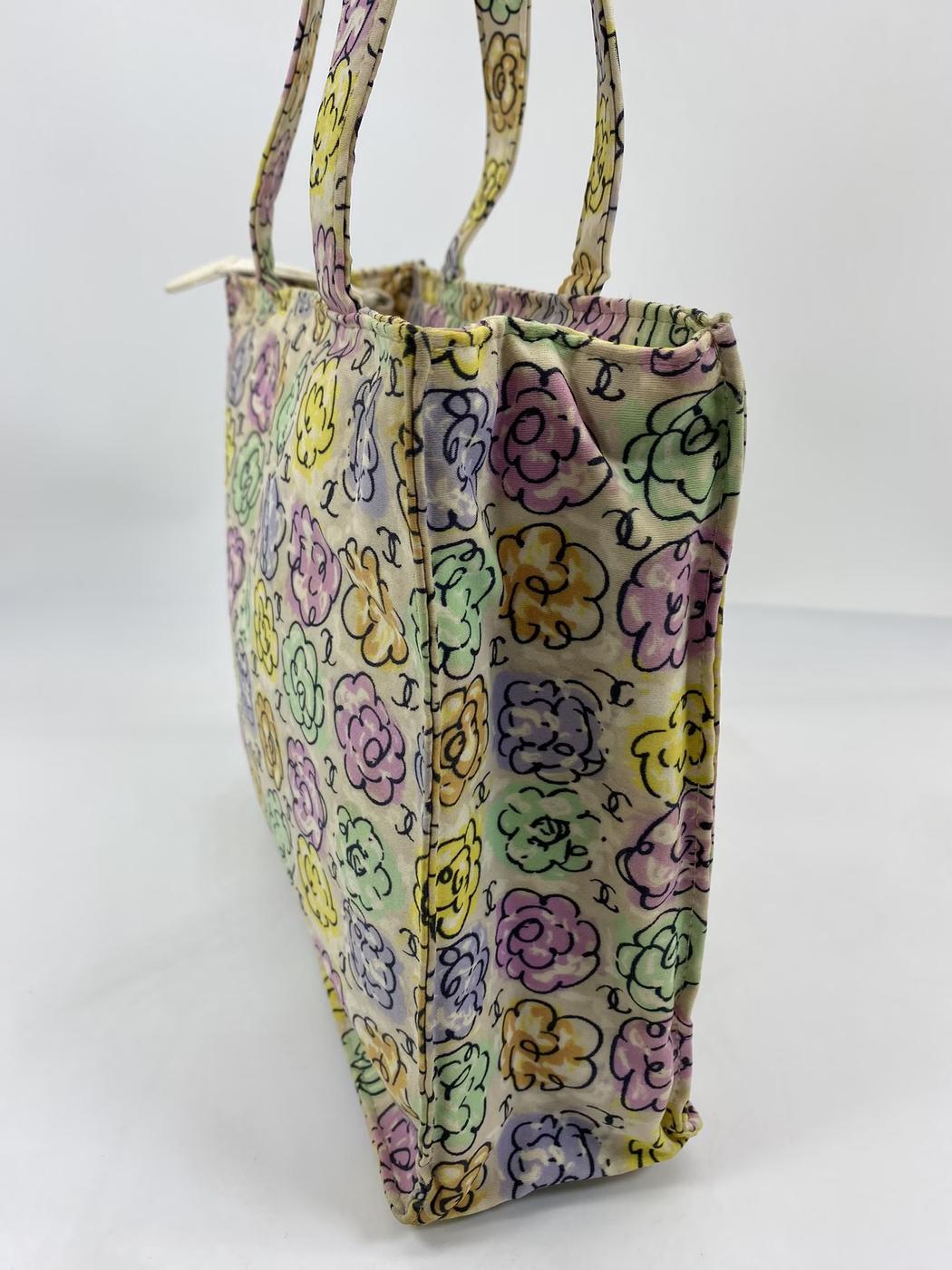 香奈儿山茶花迷你手提包/单肩包，山茶花和Coco标志印花，参考编号：6513