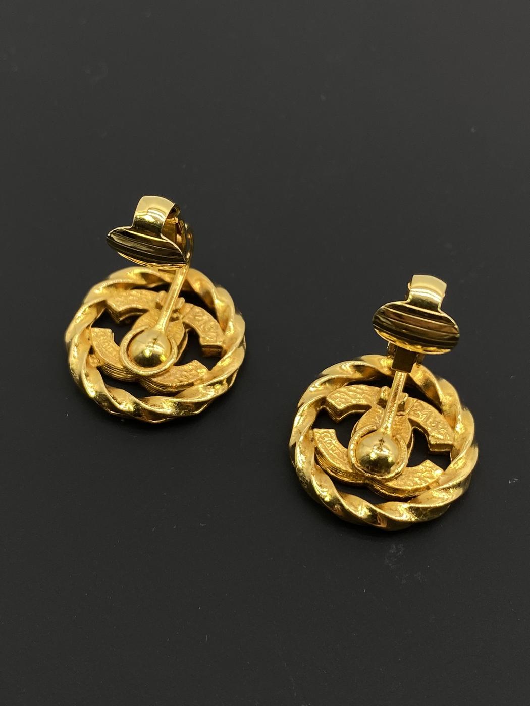 CHANEL シャネル ラインストーン ロゴイヤリング 金 ココマーク ヴィンテージ イヤリング レア 管理番号：7843