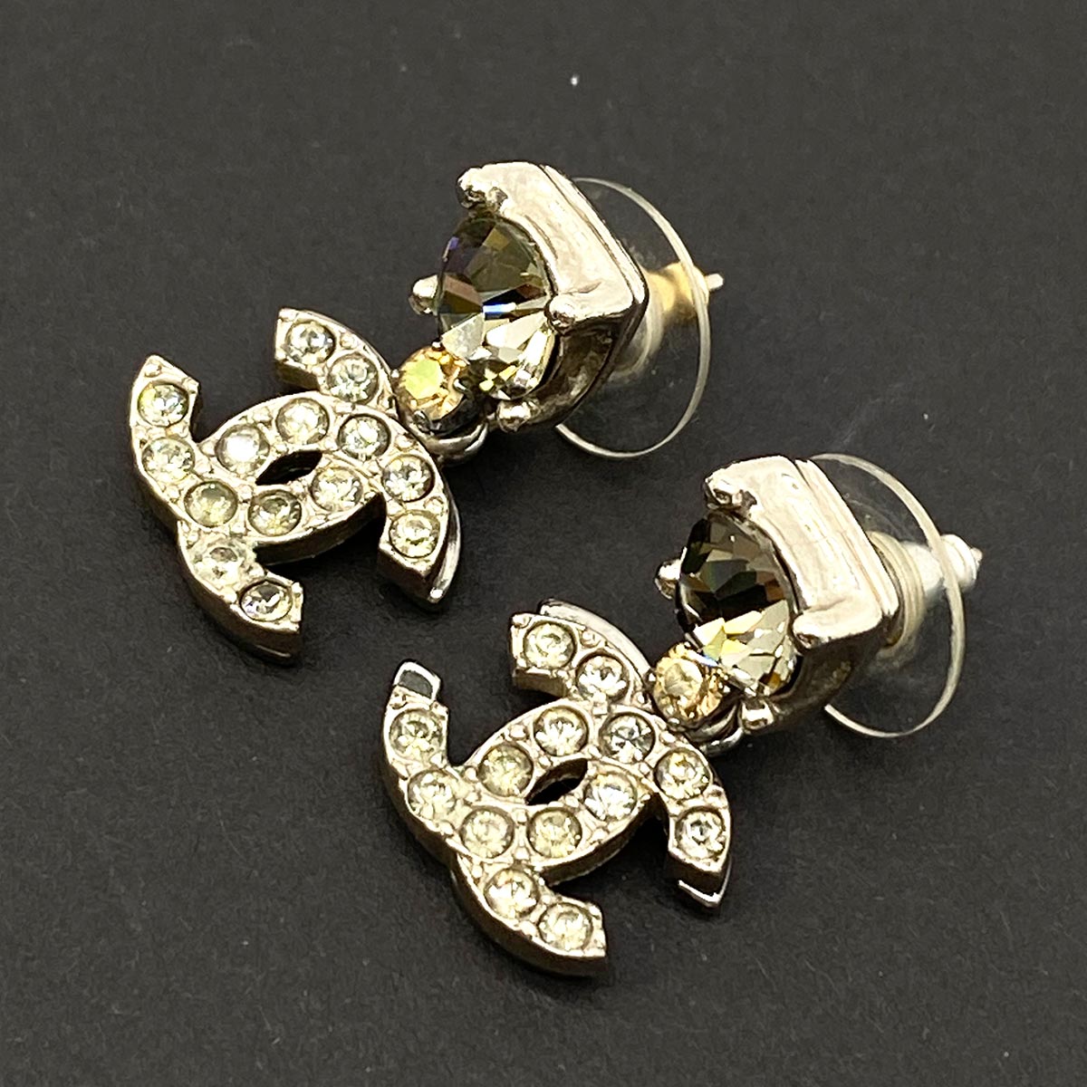 シャネル CHANEL ピアス  ココマーク  ラインストーン ビジュー  シルバー 16P 管理番号：8207