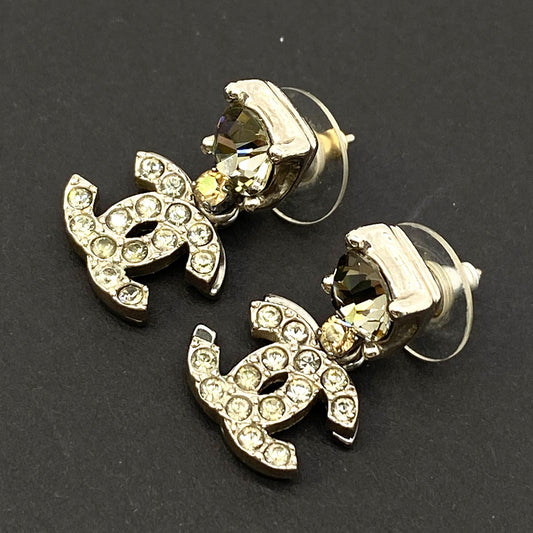 シャネル CHANEL ピアス  ココマーク  ラインストーン ビジュー  シルバー 16P 管理番号：8207