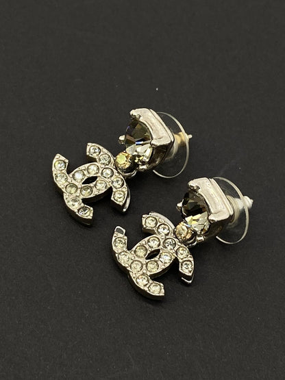 シャネル CHANEL ピアス  ココマーク  ラインストーン ビジュー  シルバー 16P 管理番号：8207