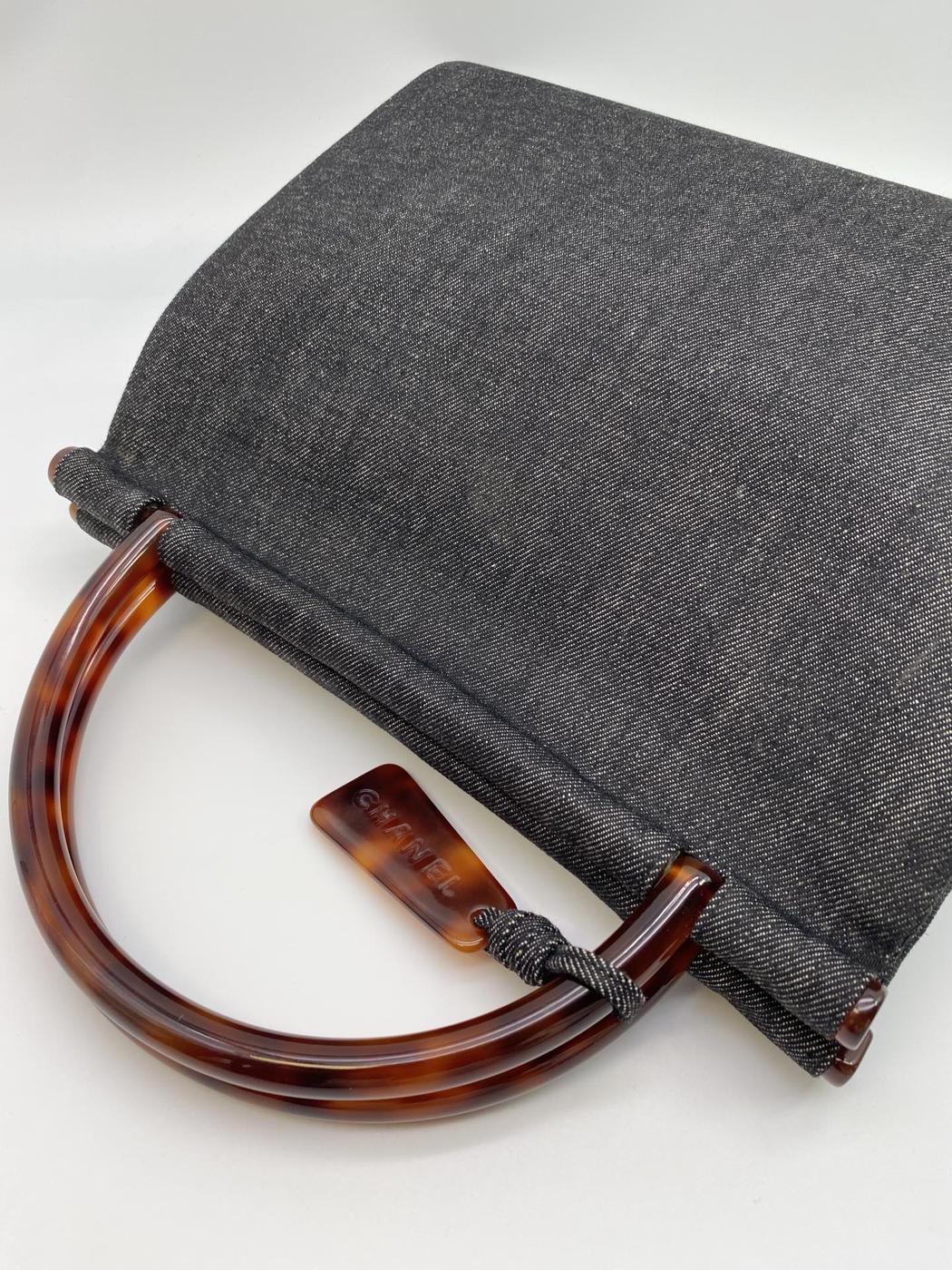 香奈儿 (CHANEL) 牛仔布玳瑁纹手提包 Coco 标志控制编号：8475