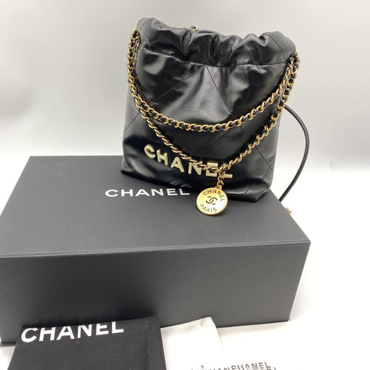 CHANEL シャネル 22 ミニ ハンドバック 黒×チェーンゴールド（ロゴ：ホワイト） 管理番号：8760
