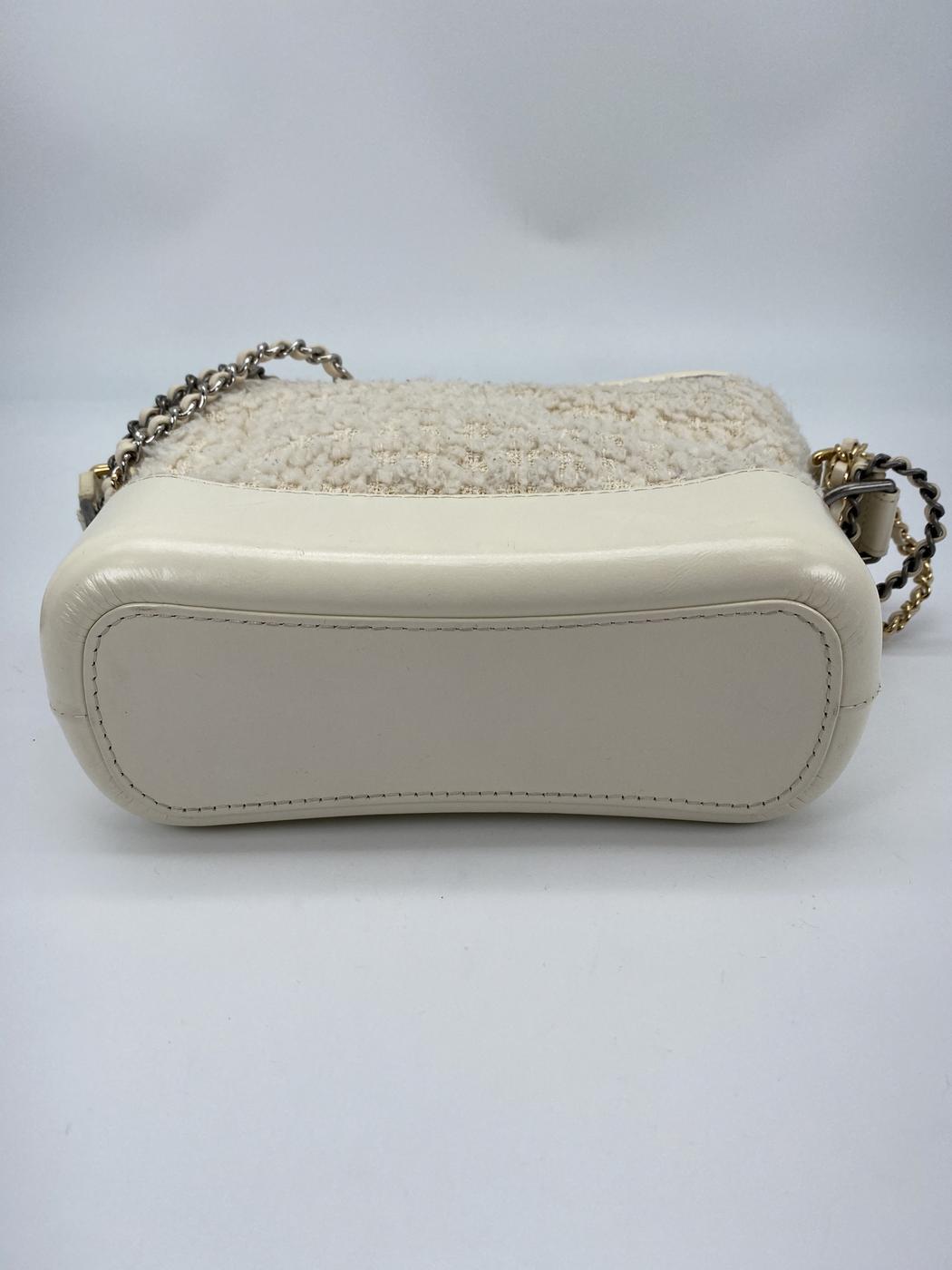 シャネル ガブリエル・ドゥ・スモールホーボーバッグ ショルダーバッグ ツイード ホワイト CHANEL A91810 管理番号：8803