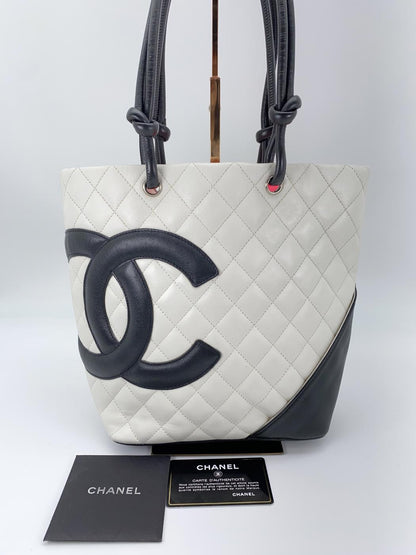 シャネル CHANEL カンボンライン ミディアムトート A25167 トートバッグ ホワイト ブラック 管理番号：8807
