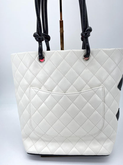 シャネル CHANEL カンボンライン ミディアムトート A25167 トートバッグ ホワイト ブラック 管理番号：8807
