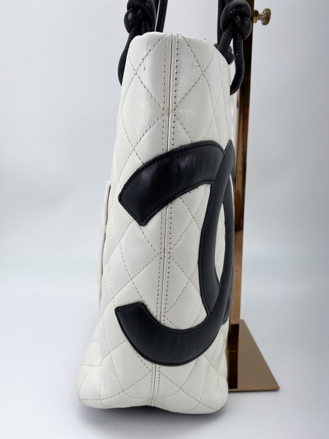 シャネル CHANEL カンボンライン ミディアムトート A25167 トートバッグ ホワイト ブラック 管理番号：8807