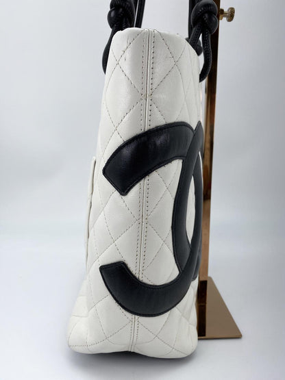 シャネル CHANEL カンボンライン ミディアムトート A25167 トートバッグ ホワイト ブラック 管理番号：8807