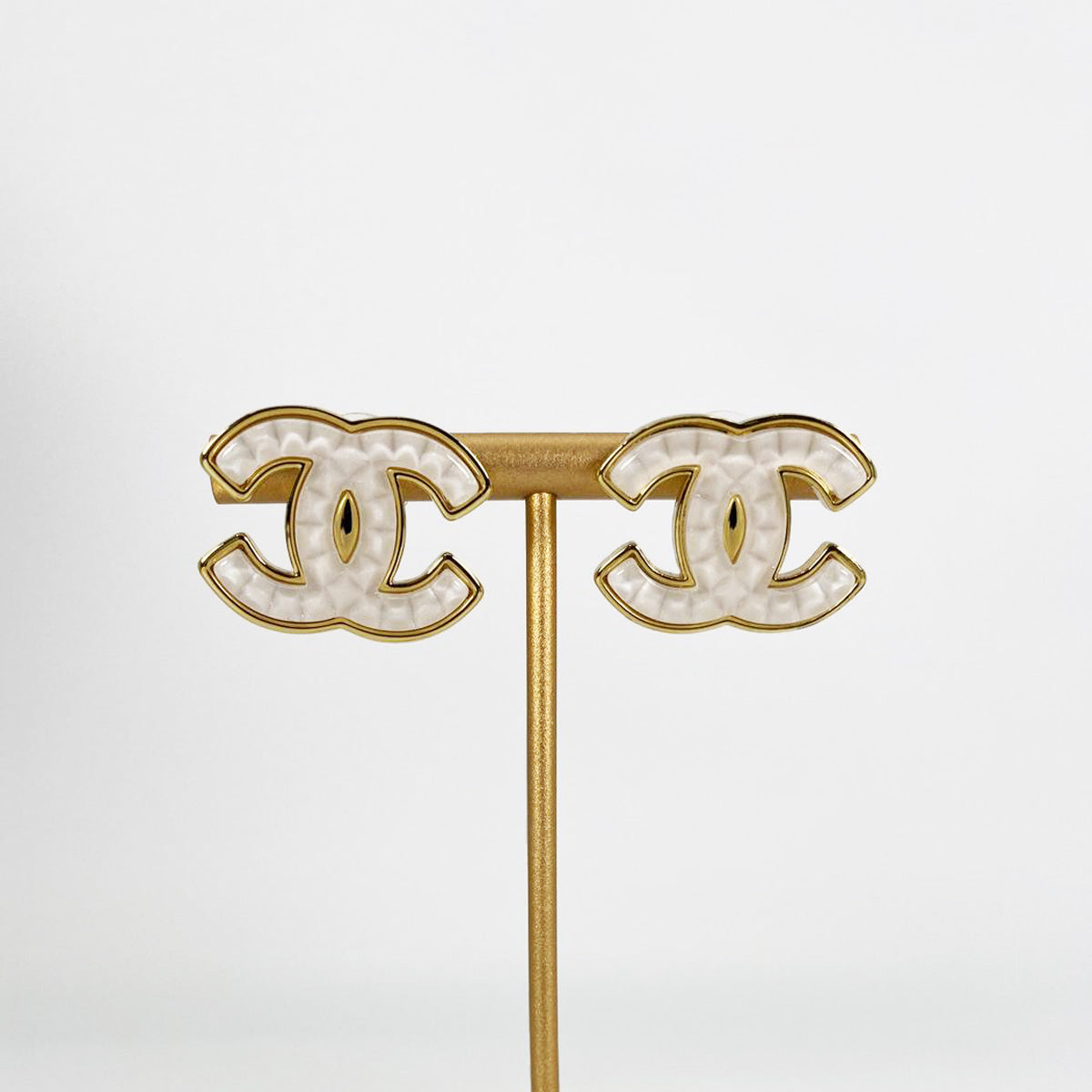 CHANEL Coco Mark Earrings A24A Women's Plastic Gold Clear Star 2024 Item Number: 9037