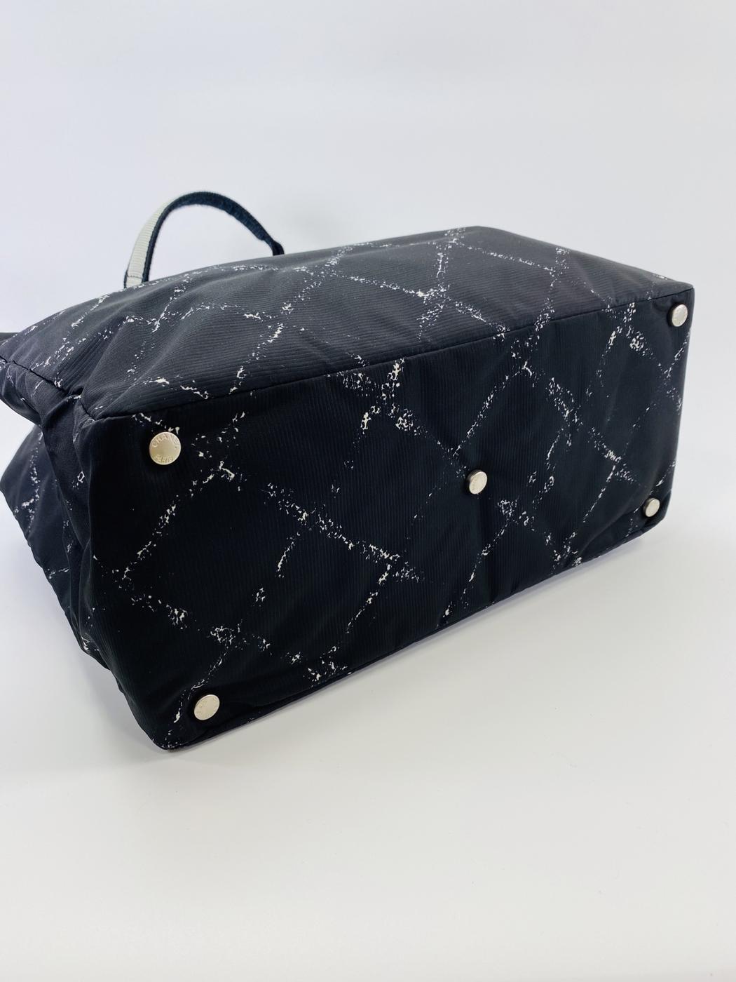 CHANEL シャネル A11833 トラベルライントートMM ハンドバッグ ブラック トートバッグ ナイロン 管理番号：9667