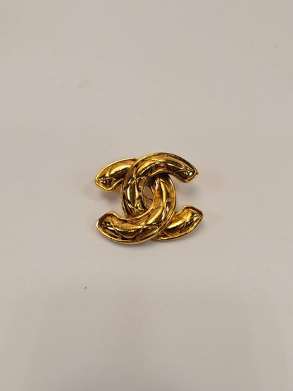 香奈儿 (CHANEL) 绗缝可可标志胸针，金色，参考编号：9991